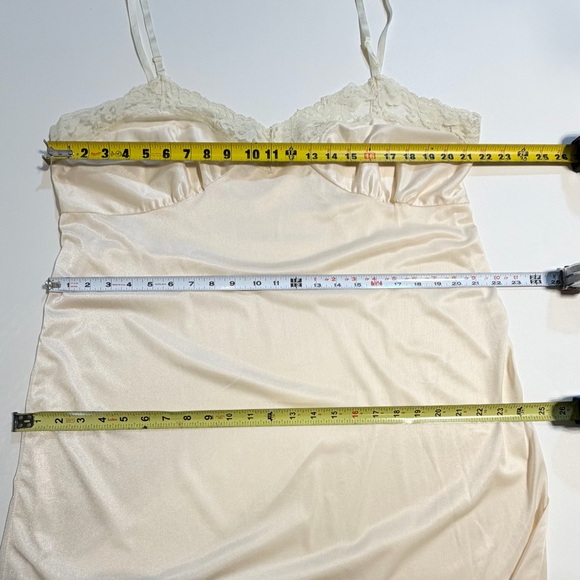 VINTAGE 70s nylon lace midi dress slip full length midi lingerie layer nightgown - Picture 12 of 13